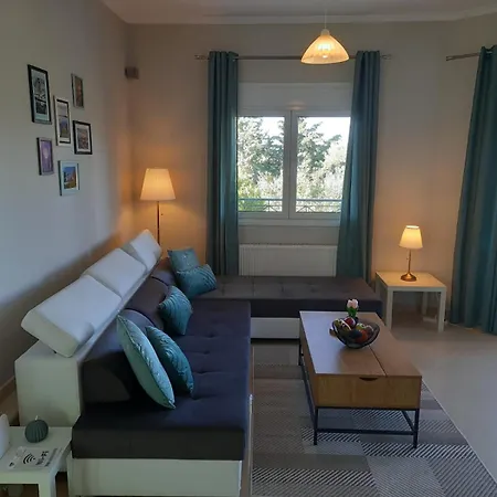 Bright New Garden Σπίτι διακοπών Χανιώτη