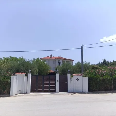 Bright New Garden Σπίτι διακοπών *