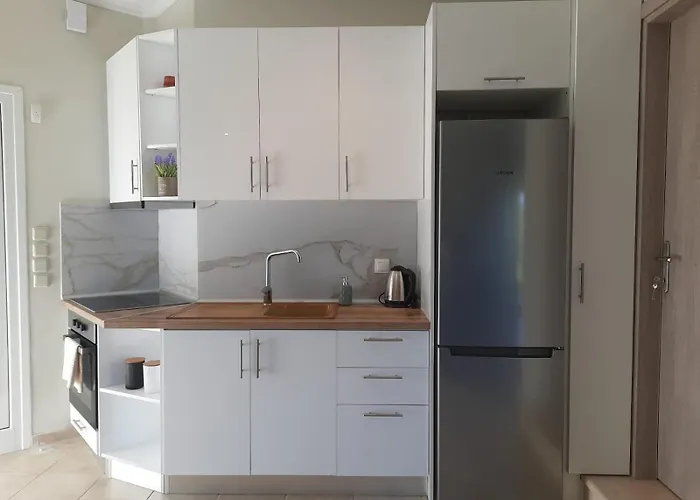 Bright New Garden Сasa de vacaciones *