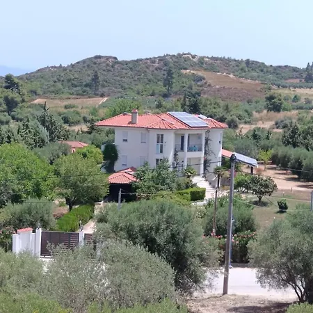 Holiday home Bright New Garden *