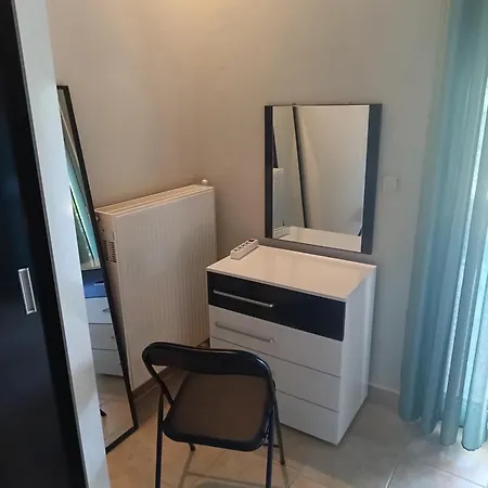 Bright New Garden Holiday home *